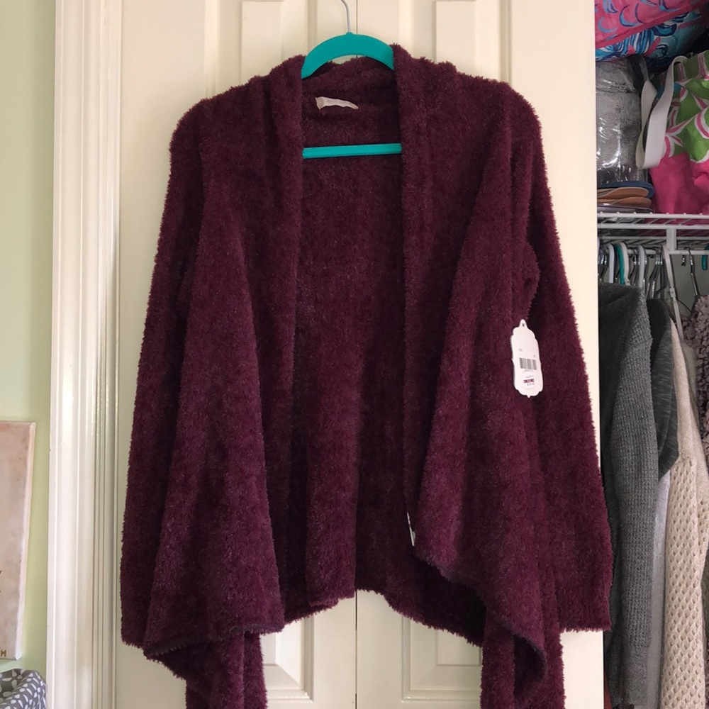 ⭐️BRAND NEW⭐️Altar’d State cardigan